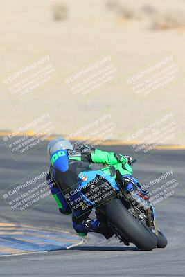 media/Dec-05-2024-Racers Edge (Thu) [[e102e0690b]]/3-B Group/Session 1 Turn 8 Backside/